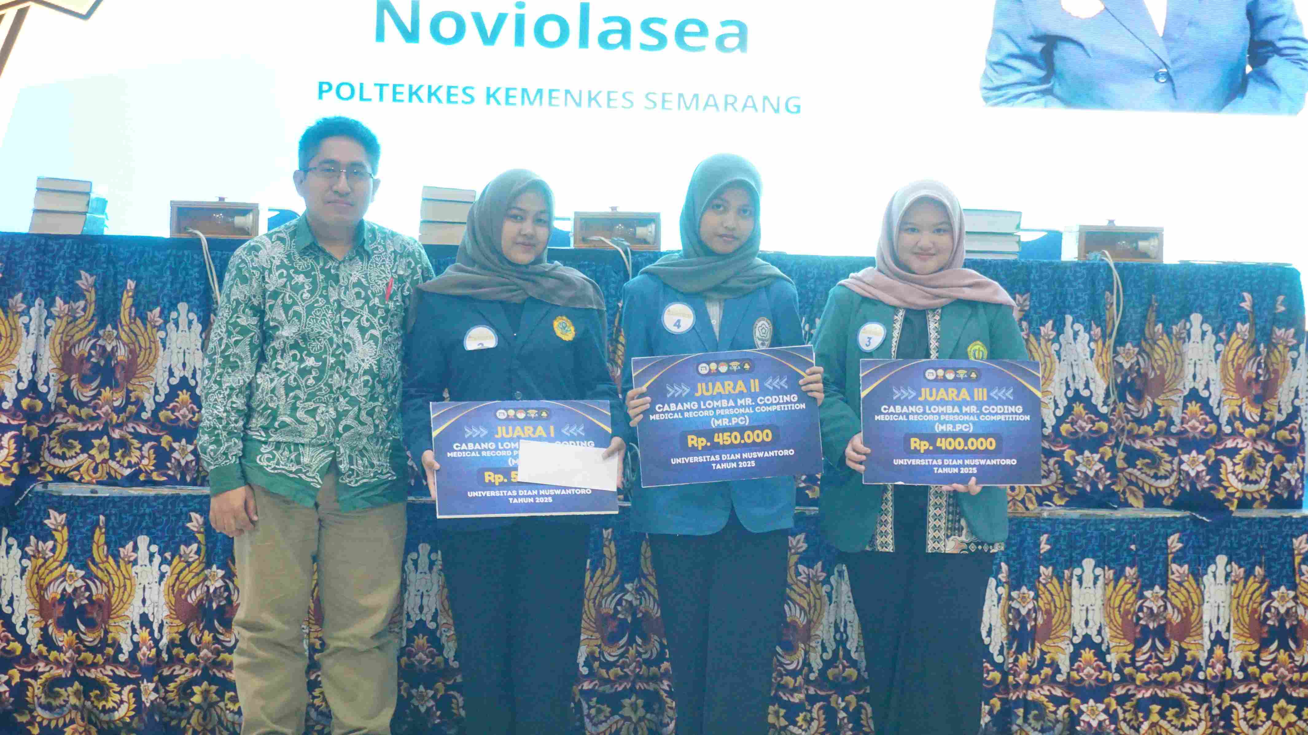 Pengumuman Juara Lomba Koding 